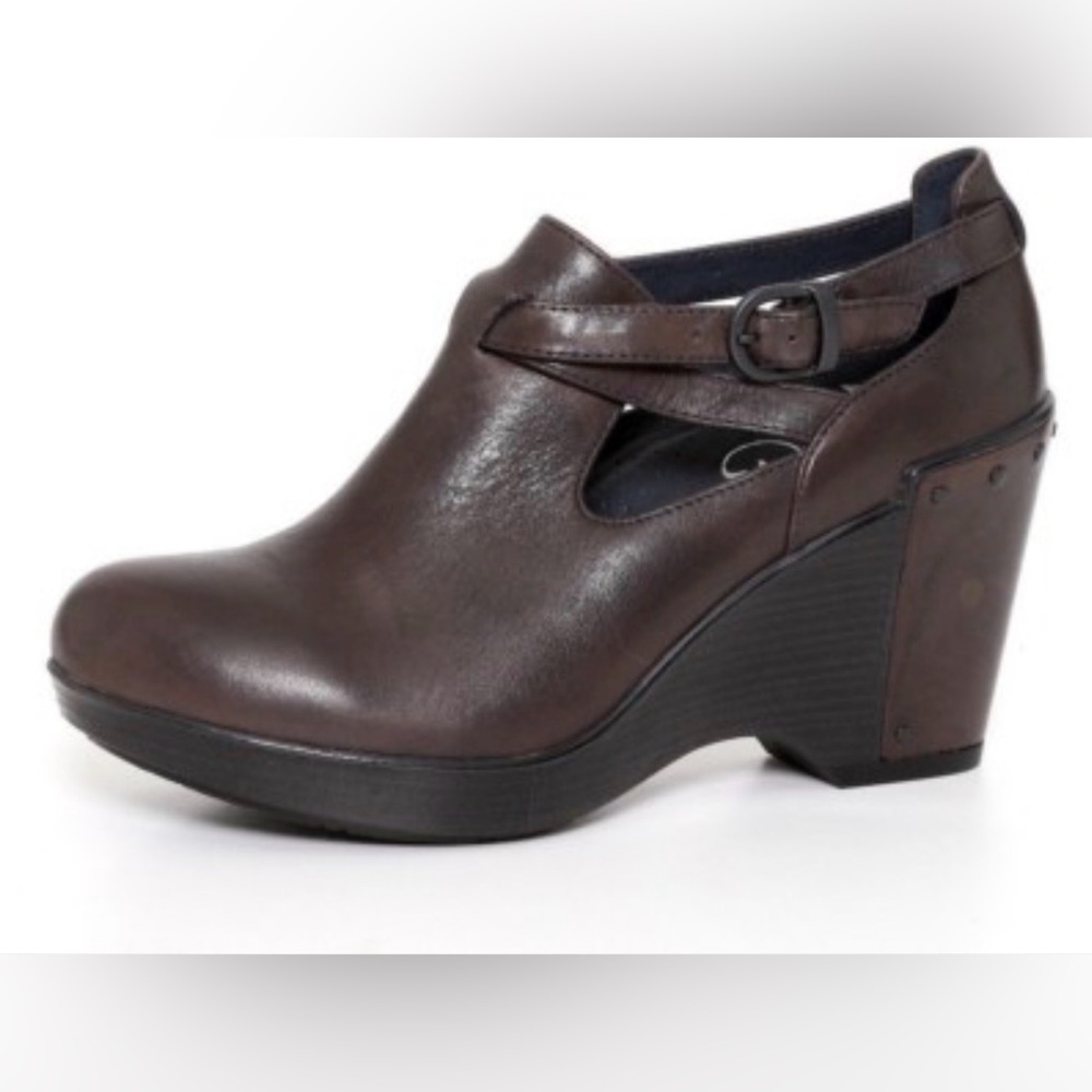Dansko Women's Franka Wedge Heels